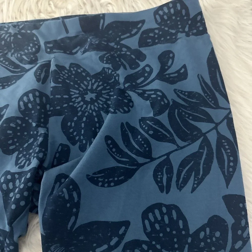 Sonoma Womens Cropped Leggings 3X Floral Oeko-Tex Comfort Stretch - Picture 3 of 12